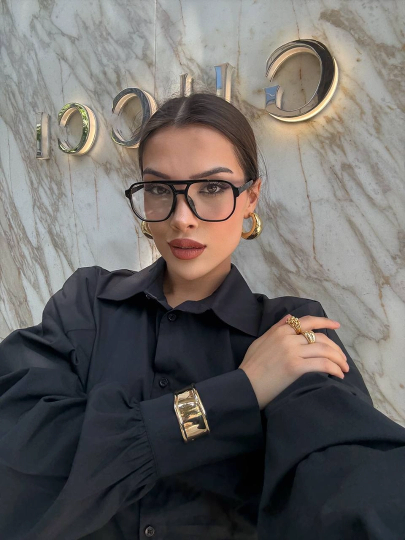 MERLİN SİYAH KADIN